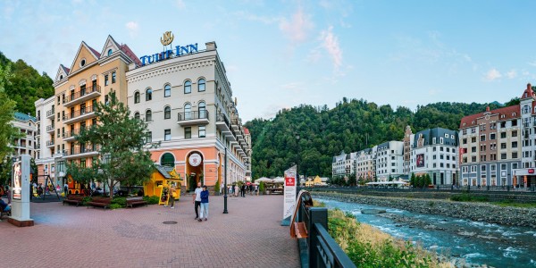 Отель Тюлип ИНН   Роза Хутор (Tiulip-Inn-Roza Khutor Hotel Rosa Khutor) 3 звезды Сочи