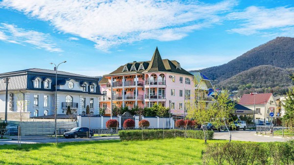 Отель Нелли Лазаревское